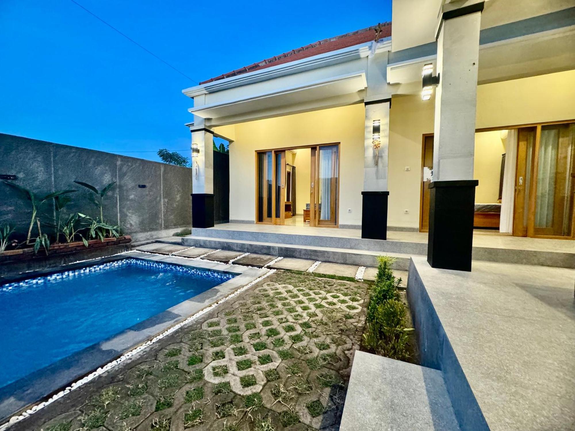 Bsa Villa Lovina Εξωτερικό φωτογραφία